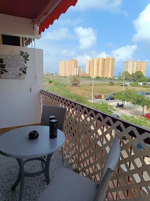 Apartment La Llar45 , Relajate Junto Al Mar