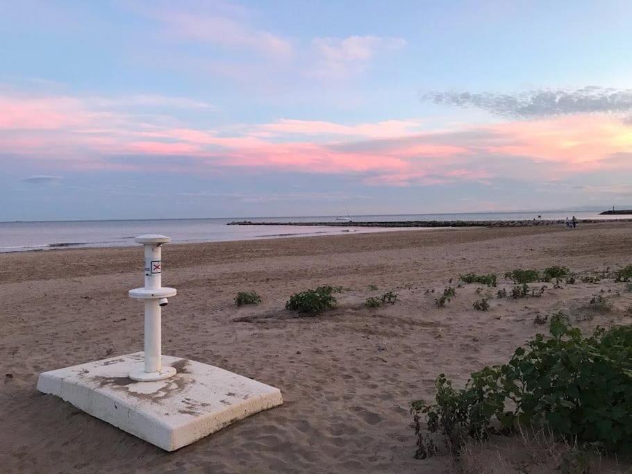 La Llar45 , Relajate Junto Al Mar